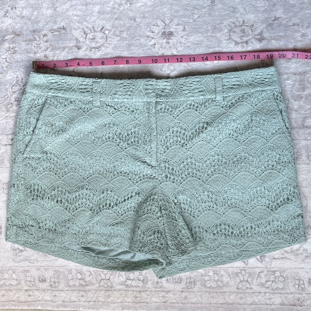 🍋SALE🍋 LOFT Lace Overlay Shorts